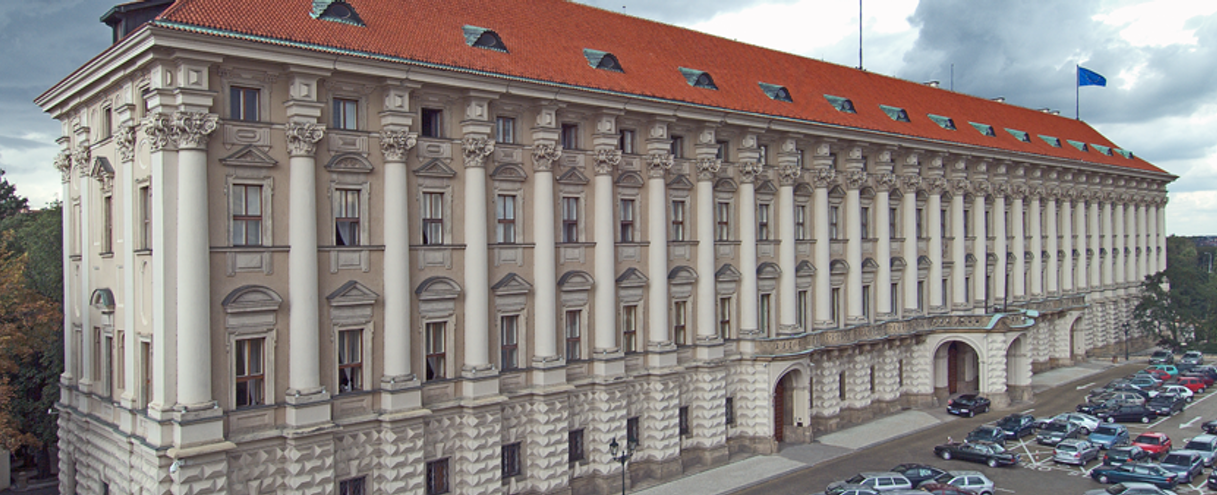 Чернинский дворец в Праге, Чехия.