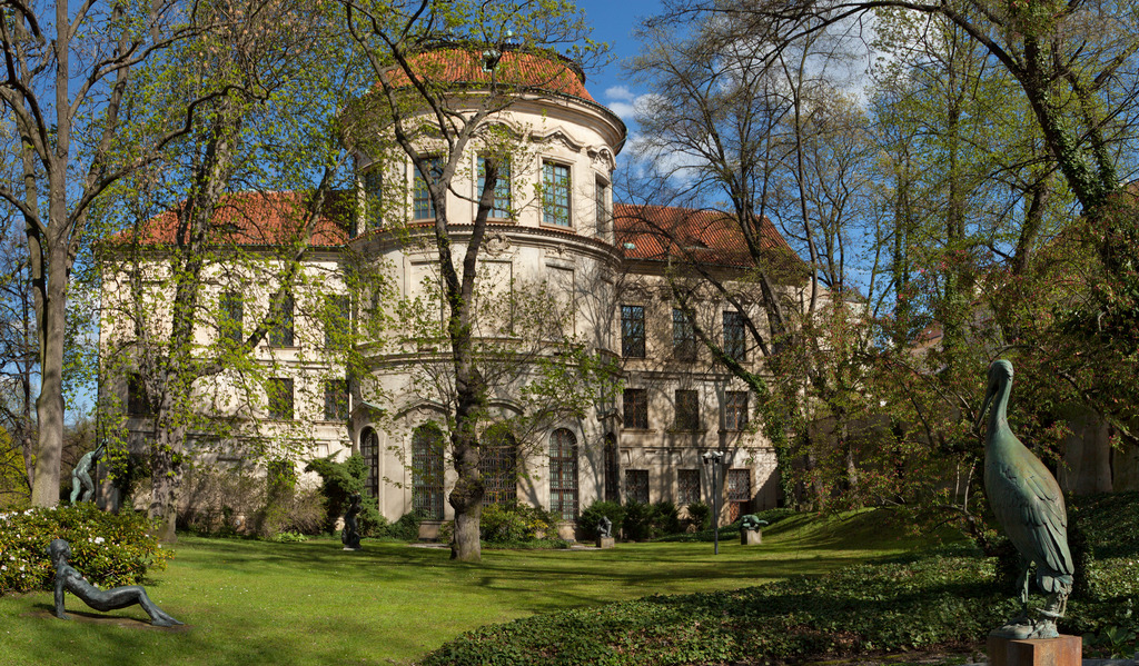 Штернбергский дворец в Праге.