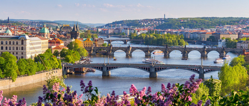 Прага весной - Когда ехать в Прагу